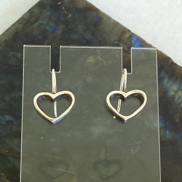Sterling Silver 925 0.75" Simplistic Open Heart Dangle Earrings - Picture 9 of 16